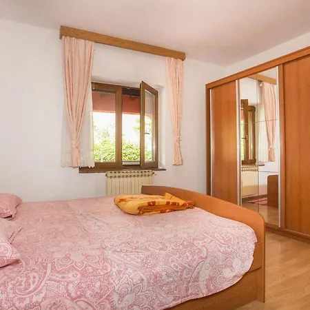 בית נופש Milica *